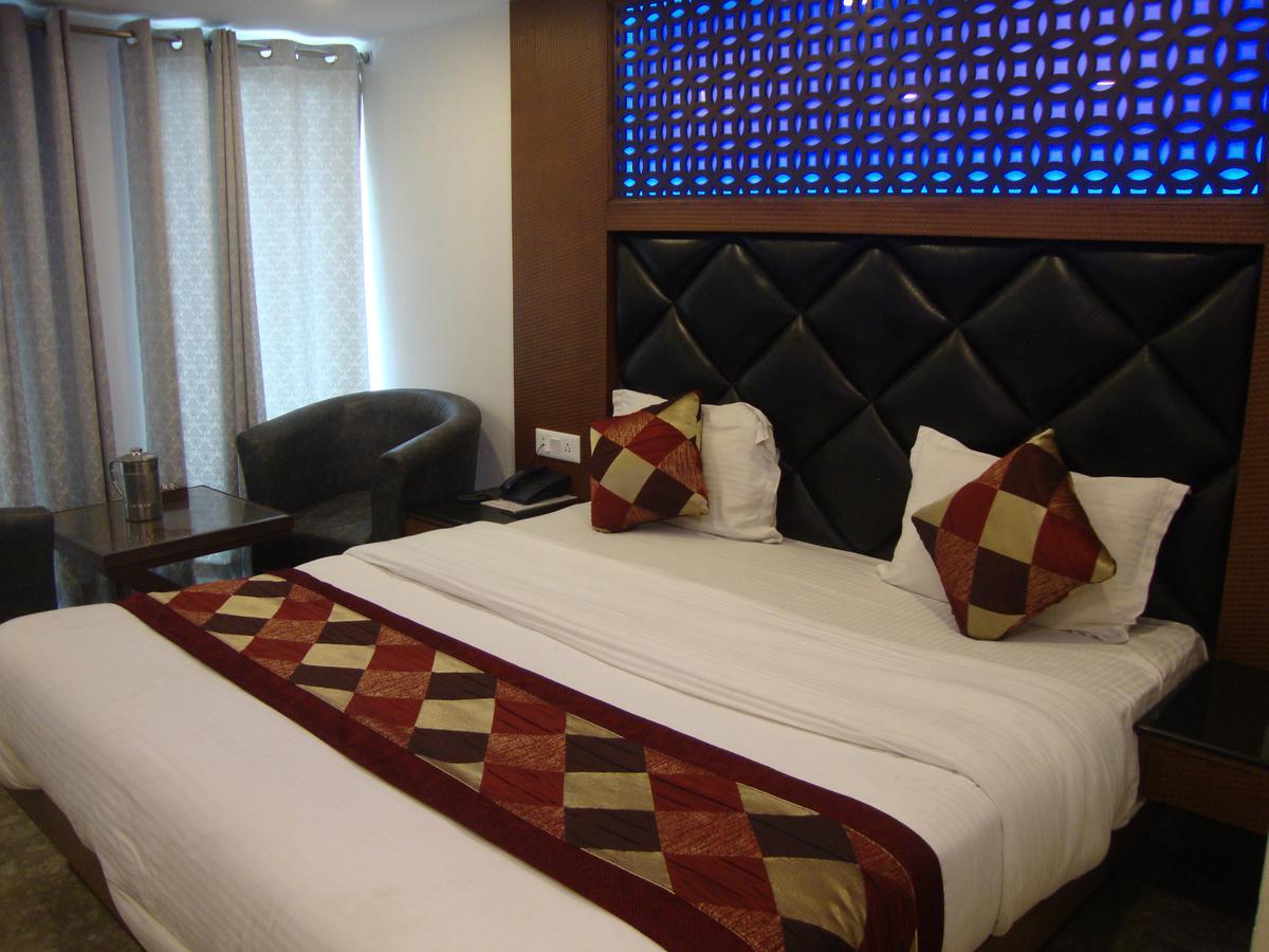 Hotel Hamers International Mussoorie Exterior photo